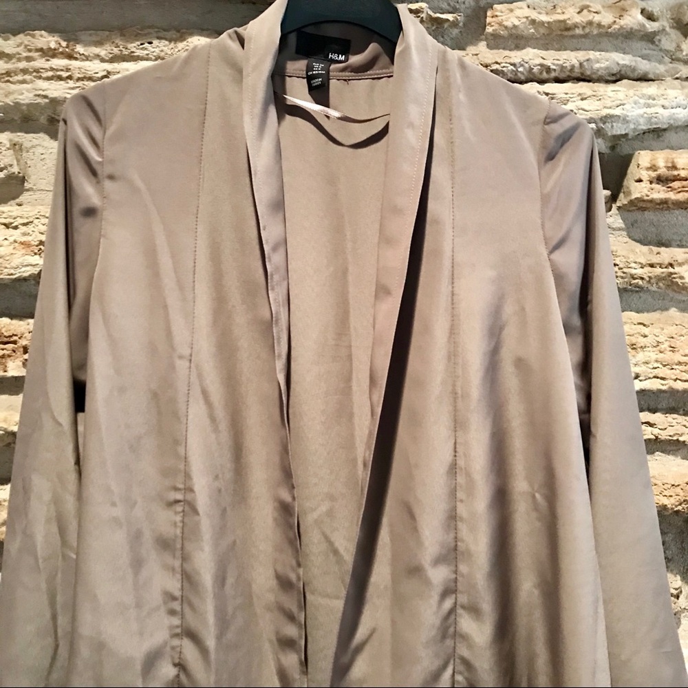Silky Cardigan - Picture 3 of 6